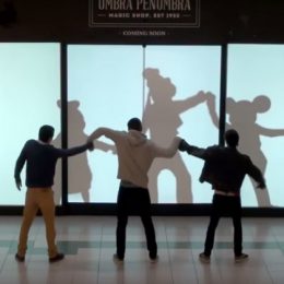 Видео для детей Герои Диснея — сюрприз для покупателей магазина