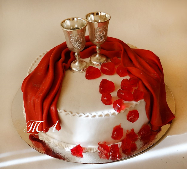Торт на рубиновую свадьбу 3